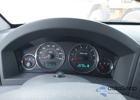 2007 Jeep Grand Cherokee Laredo from USA, damaged, VIN 1J8GR48K47C566634